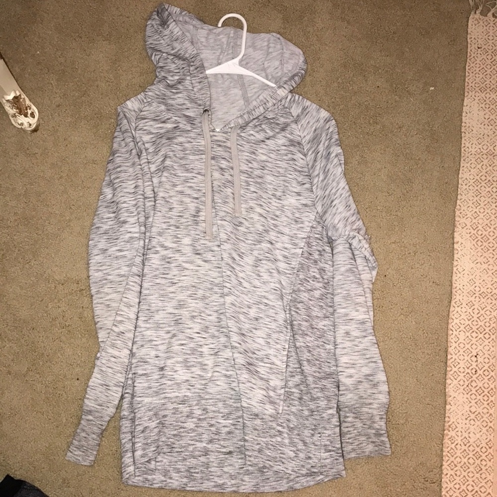 Athletic pullover